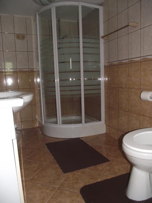 Cabana Piatra Runcului Vatra Moldoviţei Zimmer foto